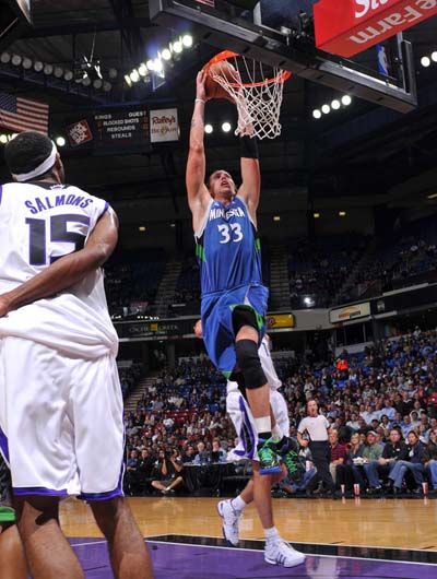 从去年的首 从去年的首