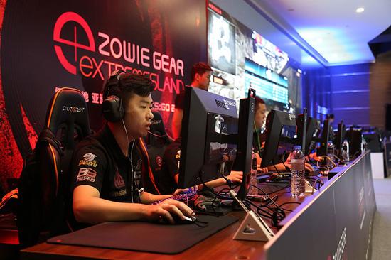 在海湾杯及 在海湾杯及