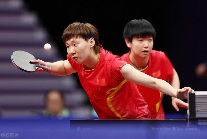 斯坎迪奇女 斯坎迪奇女