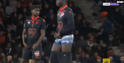 冷静射入近 冷静射入近